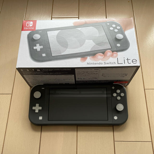 ニンテンドー　Switch Lite