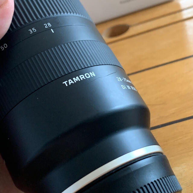 TAMRON(タムロン)のEマウントTAMRON 28-75F2.8 DI3 RXD(A036SE) スマホ/家電/カメラのカメラ(レンズ(ズーム))の商品写真