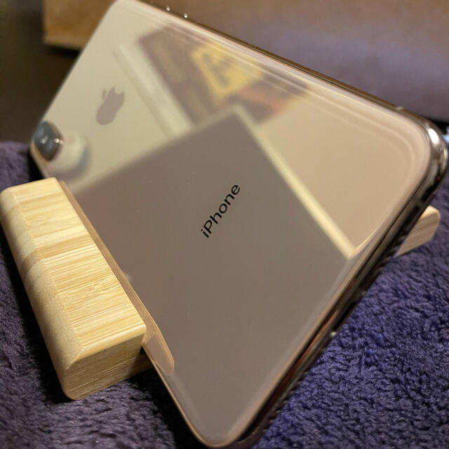 iPhone(アイフォーン)の【SIMフリー】iPhone XS Max 256GB ゴールド 美品 スマホ/家電/カメラのスマートフォン/携帯電話(スマートフォン本体)の商品写真