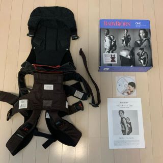 ベビービョルン(BABYBJORN)のベビービョルン　抱っこ紐　ONE ブラウン(抱っこひも/おんぶひも)