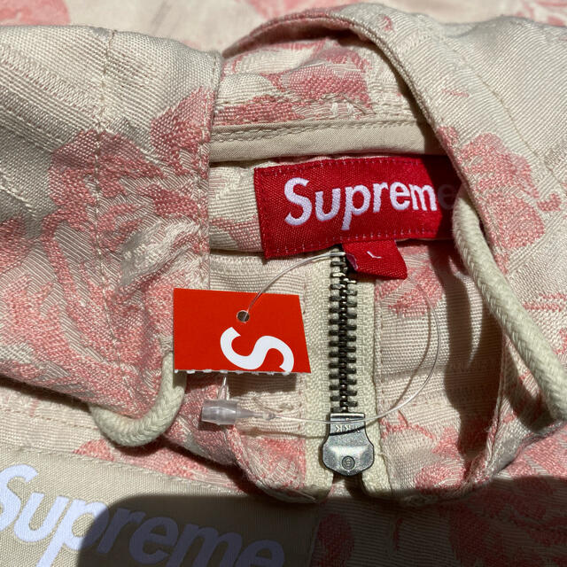 Supreme(シュプリーム)のSupreme Floral Tapestry Anorak Pink  L メンズのジャケット/アウター(マウンテンパーカー)の商品写真