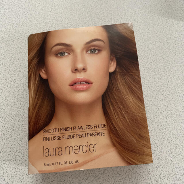 laura mercier(ローラメルシエ)のローラメルシエ　ファンデーション コスメ/美容のベースメイク/化粧品(ファンデーション)の商品写真