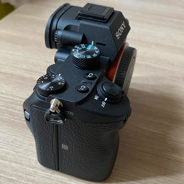 SONY(ソニー)のSONY α7iii 本体 シャッター数219 美品 スマホ/家電/カメラのカメラ(ミラーレス一眼)の商品写真