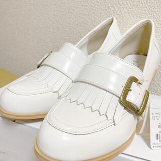 アクシーズファム(axes femme) 靴/シューズ（ホワイト/白色系）の通販