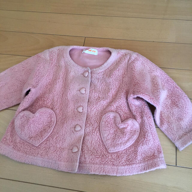 ピンクカーディガン モコモコフリース ジャケット 80 女の子 日本製 キッズ/ベビー/マタニティのベビー服(~85cm)(ジャケット/コート)の商品写真