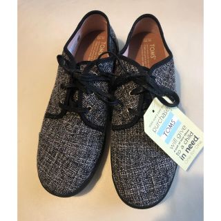 トムズ(TOMS)のTOMS シューズ(新品)(スニーカー)