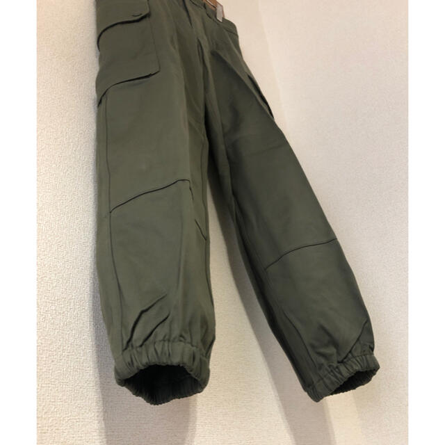 Maison Martin Margiela(マルタンマルジェラ)の《デッドストック》フランス軍　F-2 パラシュート　新品未使用　W73 L65 メンズのパンツ(ワークパンツ/カーゴパンツ)の商品写真