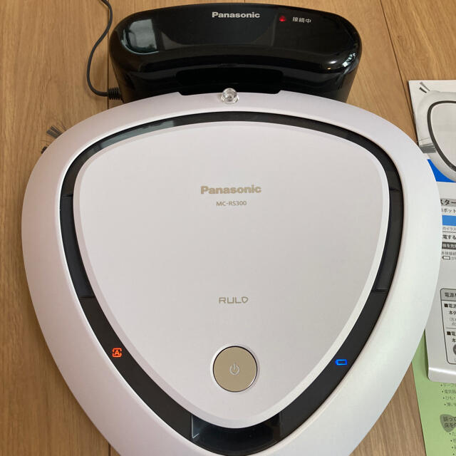 Panasonic(パナソニック)の保証期間あり美品Panasonic ロボット掃除機　ルーロ スマホ/家電/カメラの生活家電(掃除機)の商品写真