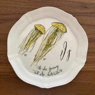 アンソロポロジー(Anthropologie)の【えいちゃん様専用】アンソロポロジー イニシャル 皿 プレート クラゲ J&B(食器)