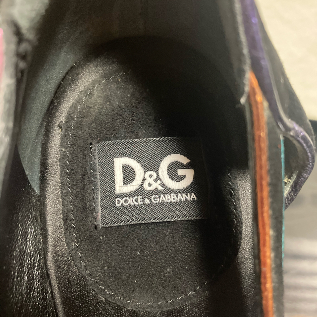 DOLCE&GABBANA(ドルチェアンドガッバーナ)のドルチェ&ガッバーナ　パンプス  スェード  ブラック レディースの靴/シューズ(ハイヒール/パンプス)の商品写真