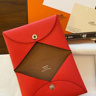 エルメス(Hermes)のエルメス　新品　ガルヴィ　ヴェルソ(名刺入れ/定期入れ)