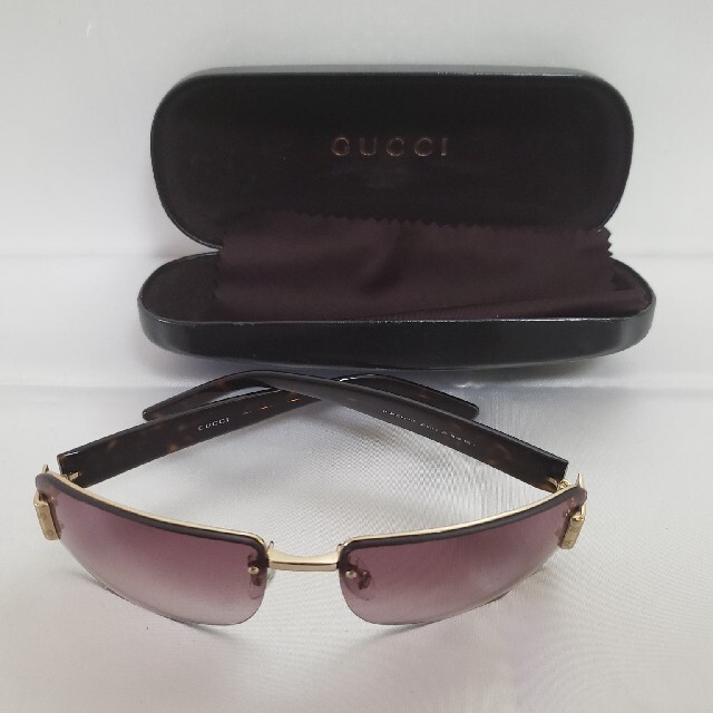 美品！)GUCCI グッチ GG柄 1799S サングラス-