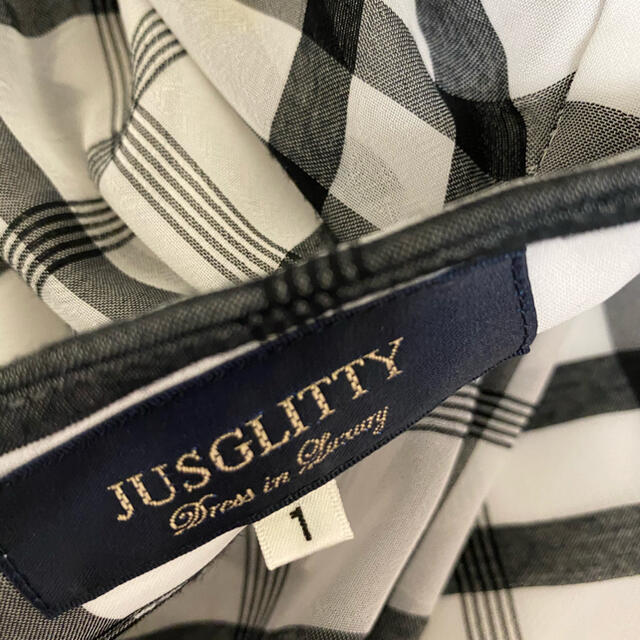 JUSGLITTY(ジャスグリッティー)のジャスグリッティーのミモレ丈スカート レディースのスカート(ロングスカート)の商品写真