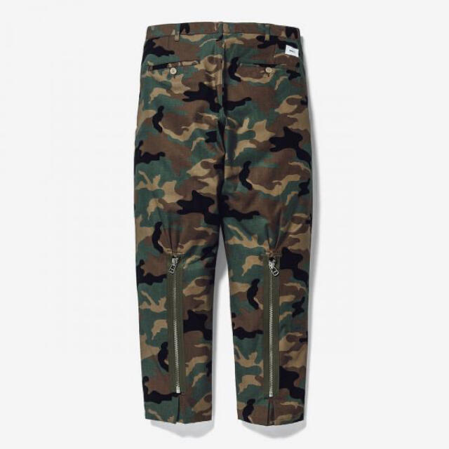 W)taps(ダブルタップス)のWTAPS BIZZ TROUSERS COTTON SATIN CAMO XL メンズのパンツ(チノパン)の商品写真