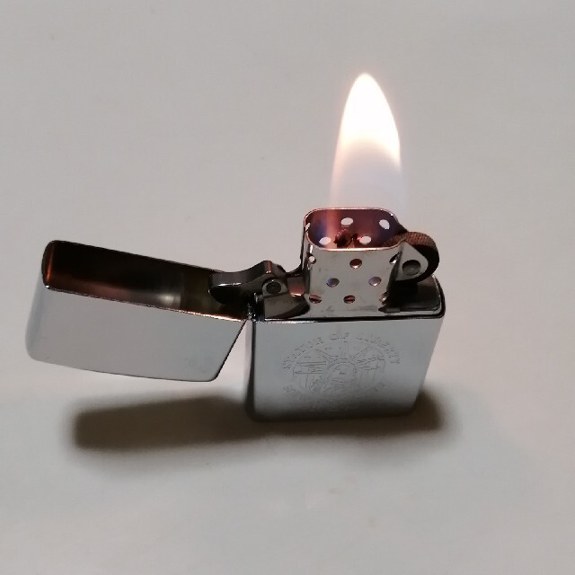 ZIPPO(ジッポー)の✨本日限定大特価❣️NY U.S.A. Zippo♥️ヴィンテージライター メンズのファッション小物(タバコグッズ)の商品写真