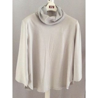 クレージュ(Courreges)のクレージュ コットンタートルカットソー ホワイトグレー 新品未使用(カットソー(長袖/七分))