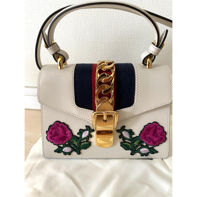 Gucci(グッチ)の新品同様　GUCCI ショルダーバック　 メンズのバッグ(ショルダーバッグ)の商品写真