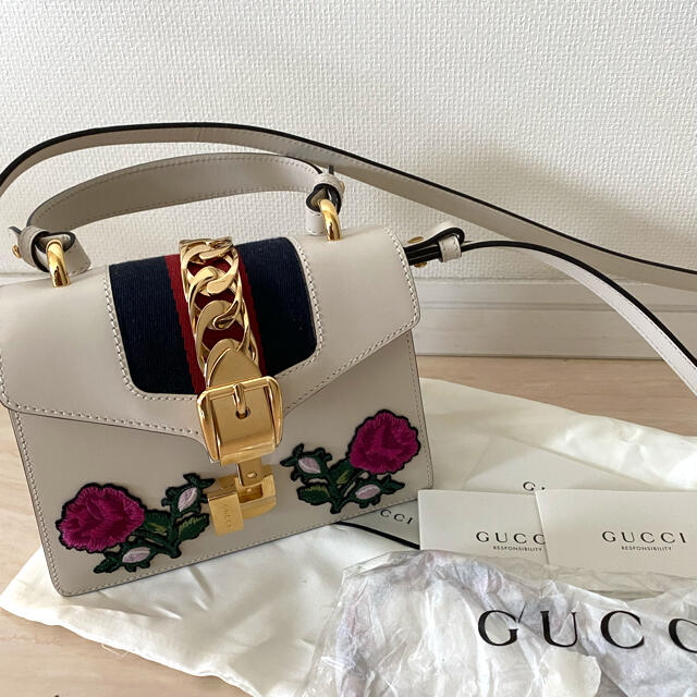 Gucci(グッチ)の新品同様　GUCCI ショルダーバック　 メンズのバッグ(ショルダーバッグ)の商品写真