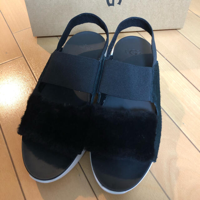 【UGG】サンダル　SILVERLAKE シルバーレイク