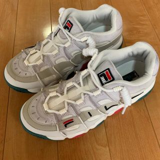 フィラ(FILA)のFILA フィラ　BARRICADEXT 97 LOW(スニーカー)