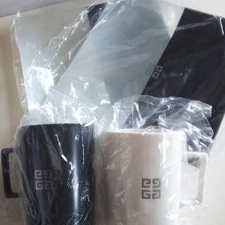 GIVENCHY お皿、マグカップセット(食器)