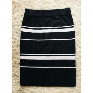 ドゥーズィエムクラス(DEUXIEME CLASSE)のスカート(ひざ丈スカート)