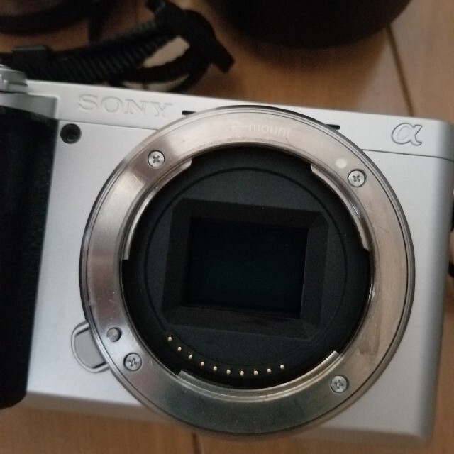 SONY(ソニー)のSONY α 6400 一眼　デジカメ　 スマホ/家電/カメラのカメラ(ミラーレス一眼)の商品写真