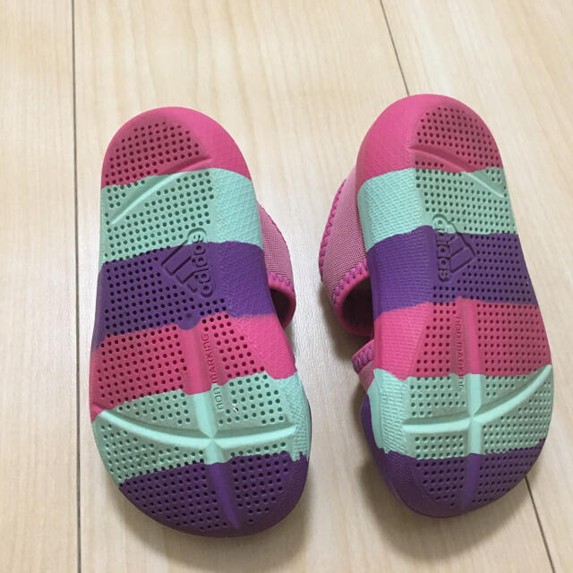 adidas(アディダス)のadidas サンダル　１２cm キッズ/ベビー/マタニティのベビー靴/シューズ(~14cm)(サンダル)の商品写真