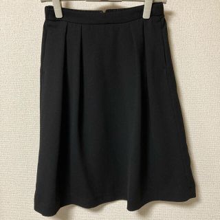 ユニクロ(UNIQLO)の未使用　ユニクロ　スカート(ひざ丈スカート)