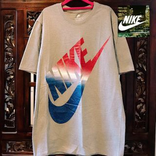 ナイキ(NIKE)のNIKE ビッグロゴ グラデーション ラメ レインボー Tシャツ ジャージ (Tシャツ/カットソー(半袖/袖なし))