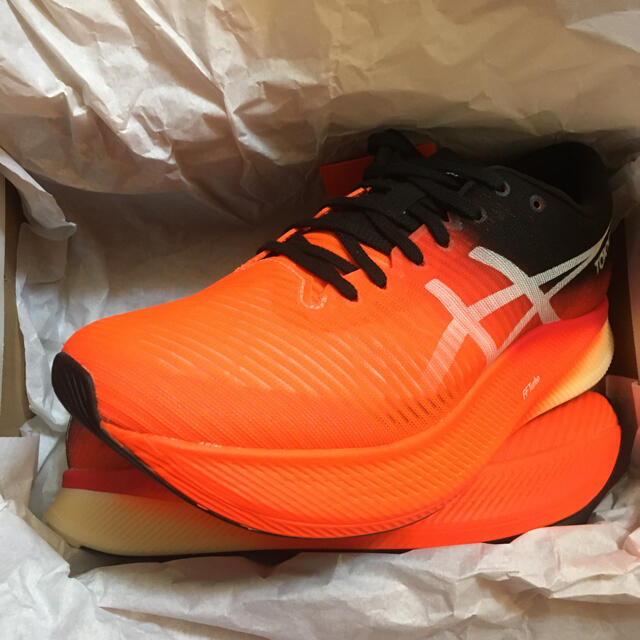 asics(アシックス)の新品26.5cm METASPEED SKY asics Sunrise Red スポーツ/アウトドアのランニング(シューズ)の商品写真