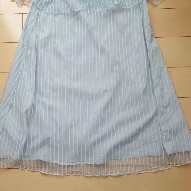 Bee チュニックワンピース 140 キッズ/ベビー/マタニティのキッズ服女の子用(90cm~)(ワンピース)の商品写真