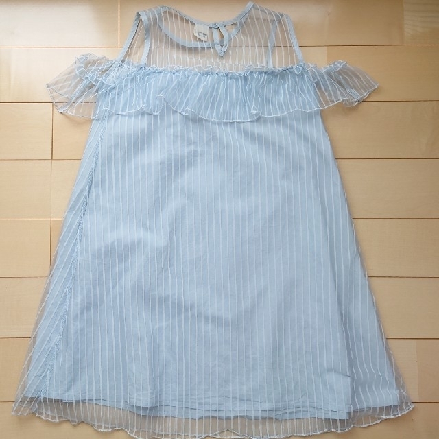 Bee チュニックワンピース 140 キッズ/ベビー/マタニティのキッズ服女の子用(90cm~)(ワンピース)の商品写真