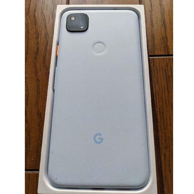 Google(グーグル)のGoogle Pixel 4a  Barely Blue 128 GB スマホ/家電/カメラのスマートフォン/携帯電話(スマートフォン本体)の商品写真