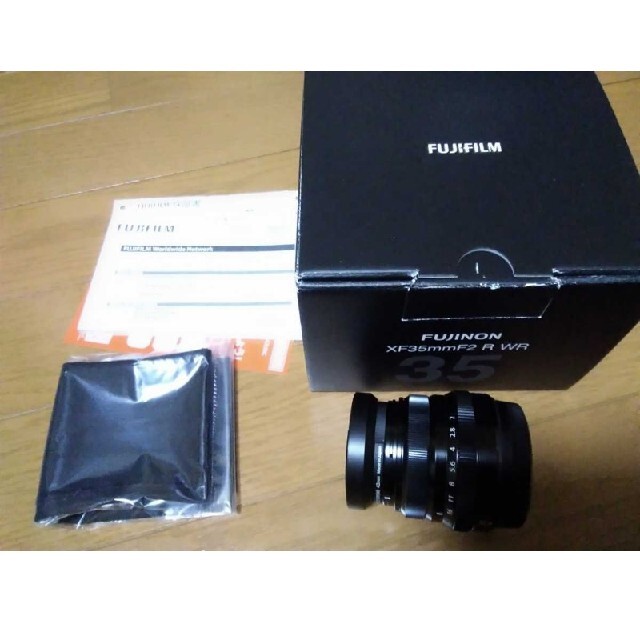 新同品 FUJIFILM XF 35mm F2.0 フィルター付き-