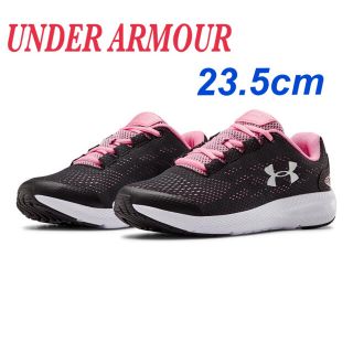 アンダーアーマー(UNDER ARMOUR)の未使用/アンダーアーマー/ランニングシューズ23.5cm/チャージドパスート2(スニーカー)