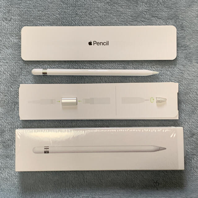 Apple(アップル)のApple Pencil(第1世代) おまけ！グリップ等アクセサリー付 スマホ/家電/カメラのPC/タブレット(タブレット)の商品写真