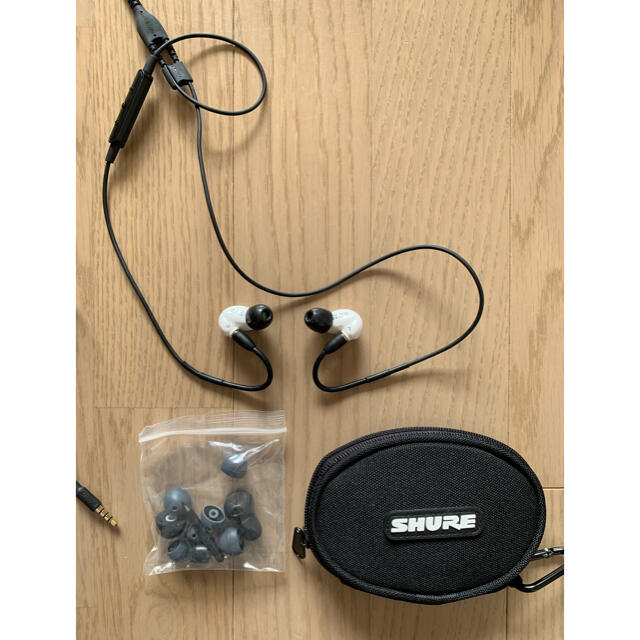 SHURE イヤホン SE215