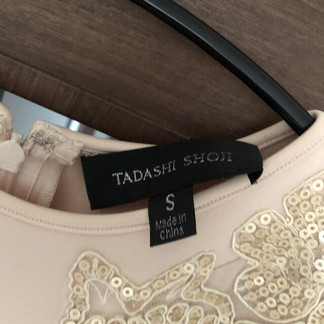 美品tadashi  shoji ベージュワンピースドレス