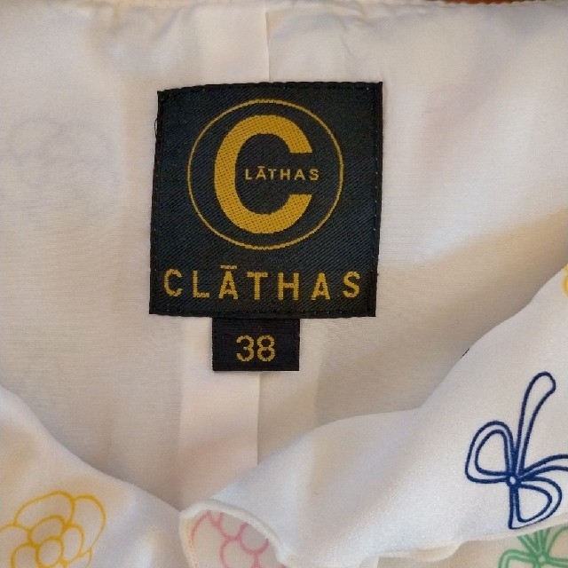 CLATHAS(クレイサス)のCLATHAS 襟元フリル ワンピース レディースのワンピース(ひざ丈ワンピース)の商品写真