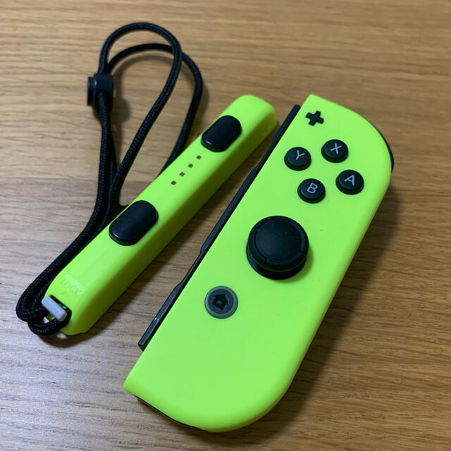 Joy-Con (R) ネオンイエロー