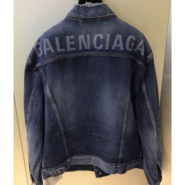 Balenciaga(バレンシアガ)のBalenciaga デニムジャケット レディースのジャケット/アウター(Gジャン/デニムジャケット)の商品写真