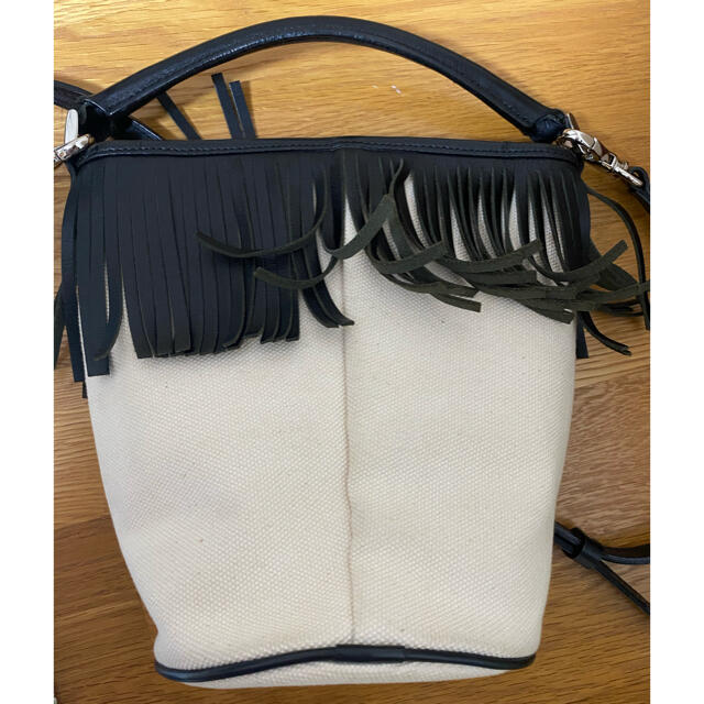 AYAKO　Fringe Bucket Bag レディースのバッグ(ショルダーバッグ)の商品写真