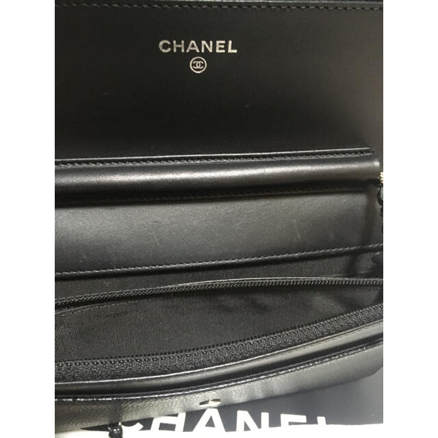 CHANEL(シャネル)のヒトポン様専用♡超美品 ★  シャネル チェーン ウォレット 正規品 レディースのバッグ(ショルダーバッグ)の商品写真