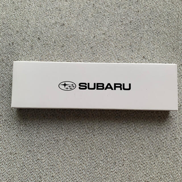 スバル(スバル)のスバル SUBARUキーホルダー 自動車/バイクの自動車(車内アクセサリ)の商品写真