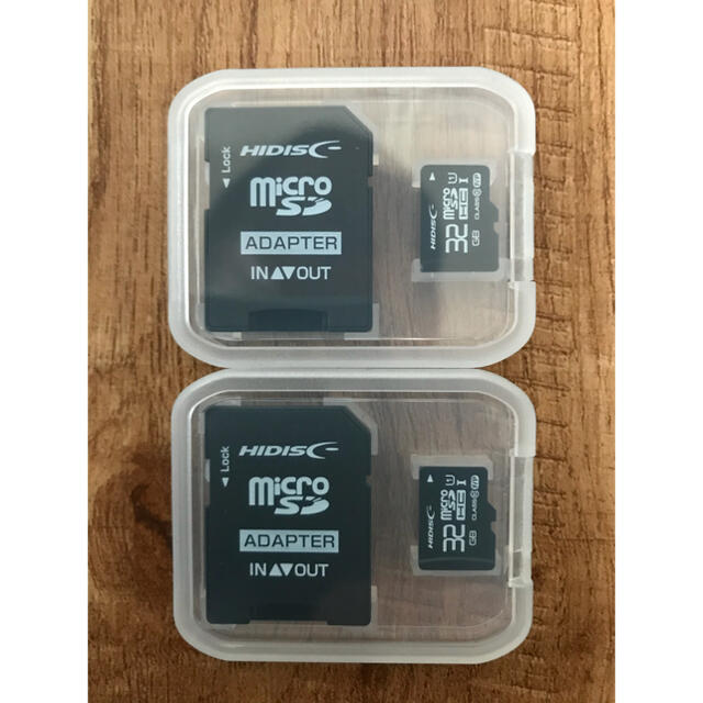 microSDカード 32GB［2枚セット] (SDカードとしても使用可能!) スマホ/家電/カメラのPC/タブレット(PC周辺機器)の商品写真