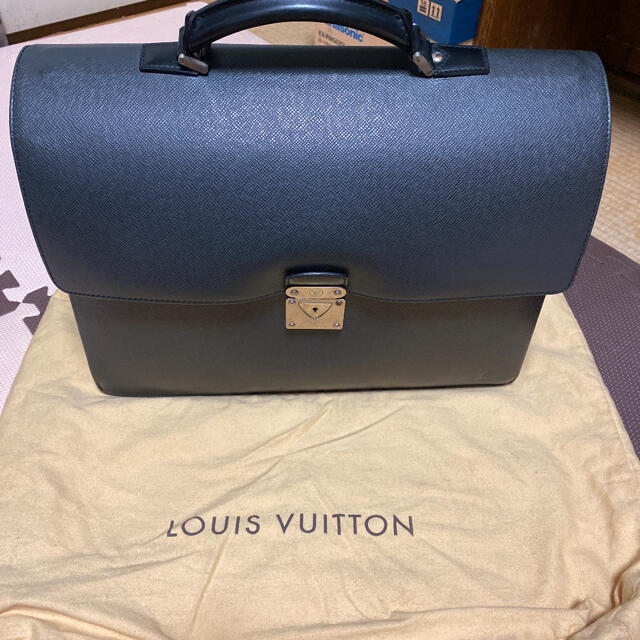 激安 LOUIS VUITTON タイガ ビジネスバッグ VUITTON 美品 LOUIS