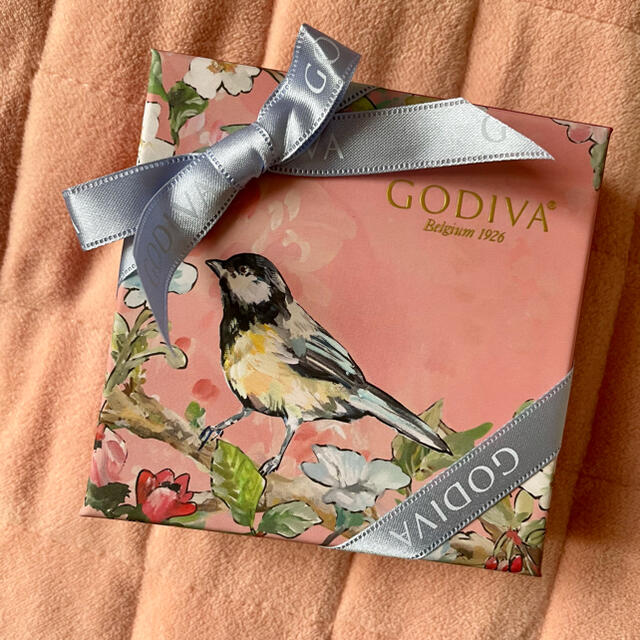 GODIVA♡期間限定チョコレート 食品/飲料/酒の食品(菓子/デザート)の商品写真