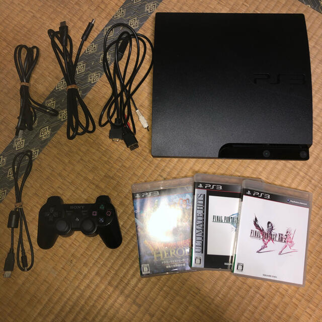 PlayStation3(プレイステーション3)のPlay Station 3 CECH-3000A  エンタメ/ホビーのゲームソフト/ゲーム機本体(家庭用ゲーム機本体)の商品写真
