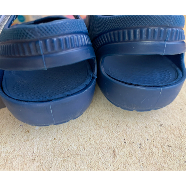 こどもビームス(コドモビームス)の【igor】BONDI SOLID サンダル 22 ブルー キッズ/ベビー/マタニティのベビー靴/シューズ(~14cm)(サンダル)の商品写真